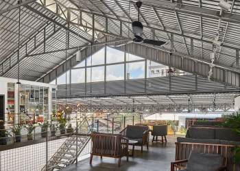 t3-architects-cambodia-java-cafe-green-industrial-building