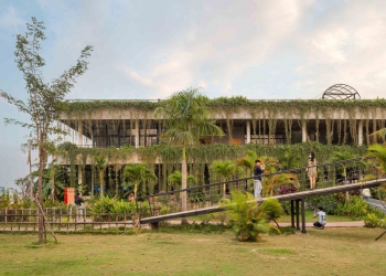 coconut-club-architect-green-architecture-cambodia-green-facade-01